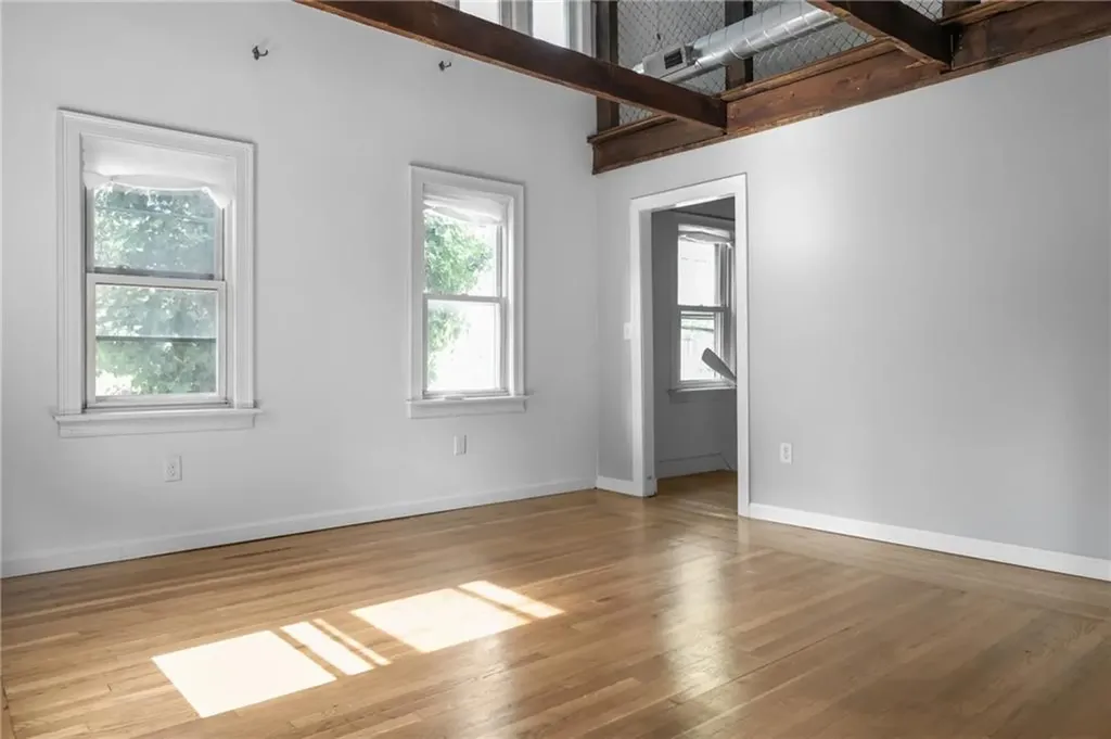 82 Willow Street Providence RI 02909