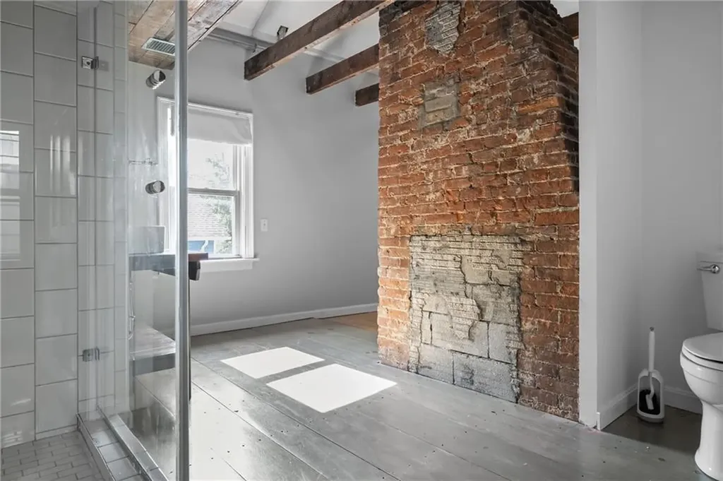 82 Willow Street Providence RI 02909
