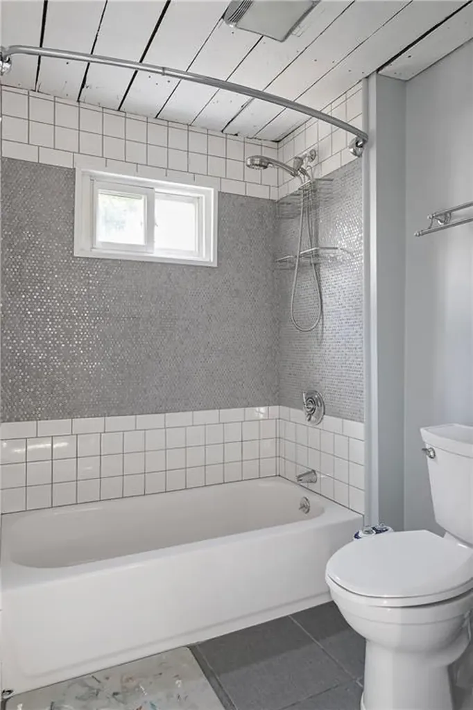 82 Willow Street Providence RI 02909