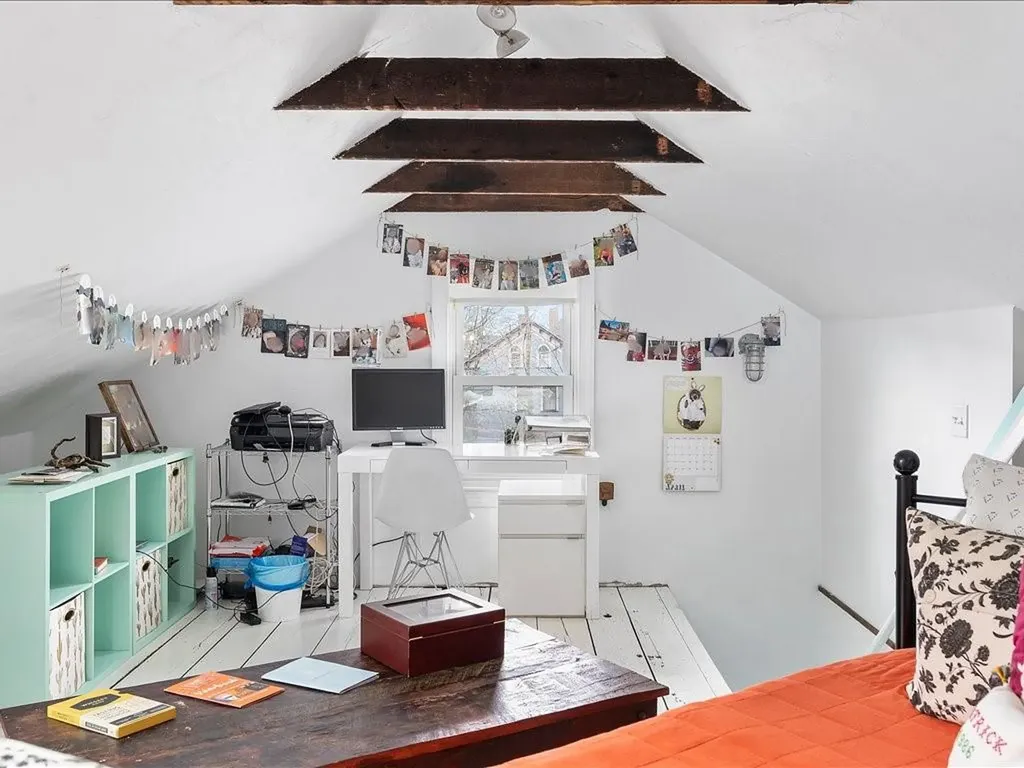 82 Willow Street Providence RI 02909
