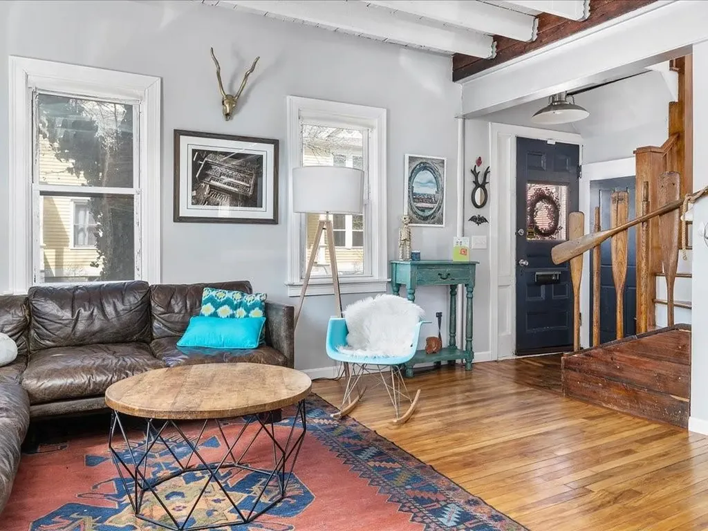 82 Willow Street Providence RI 02909