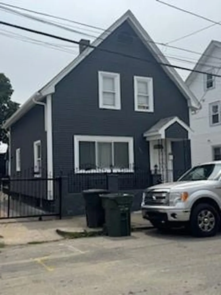 202 Whittier Avenue Providence RI 02909