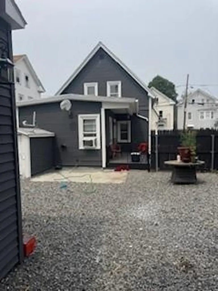 202 Whittier Avenue Providence RI 02909