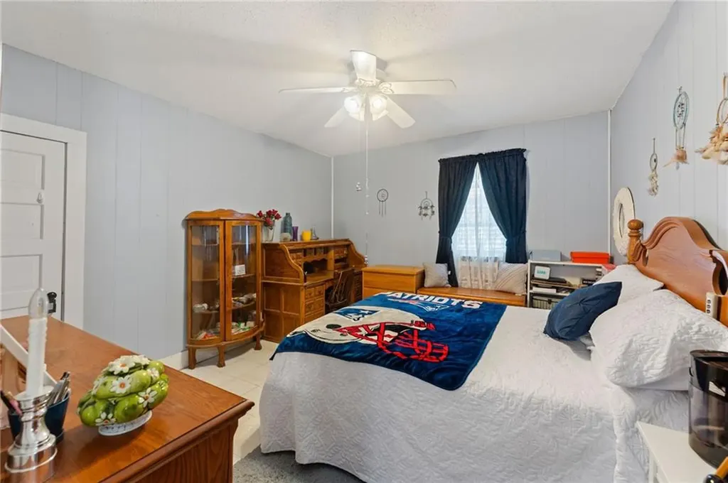 149 6th Avenue Woonsocket RI 02895