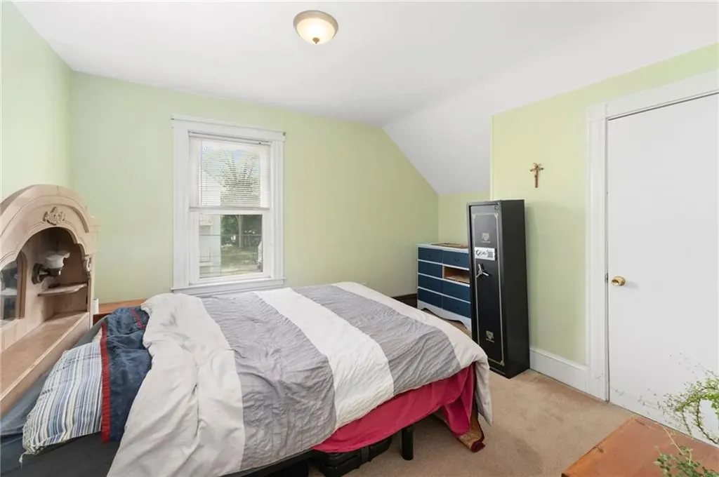 149 6th Avenue Woonsocket RI 02895