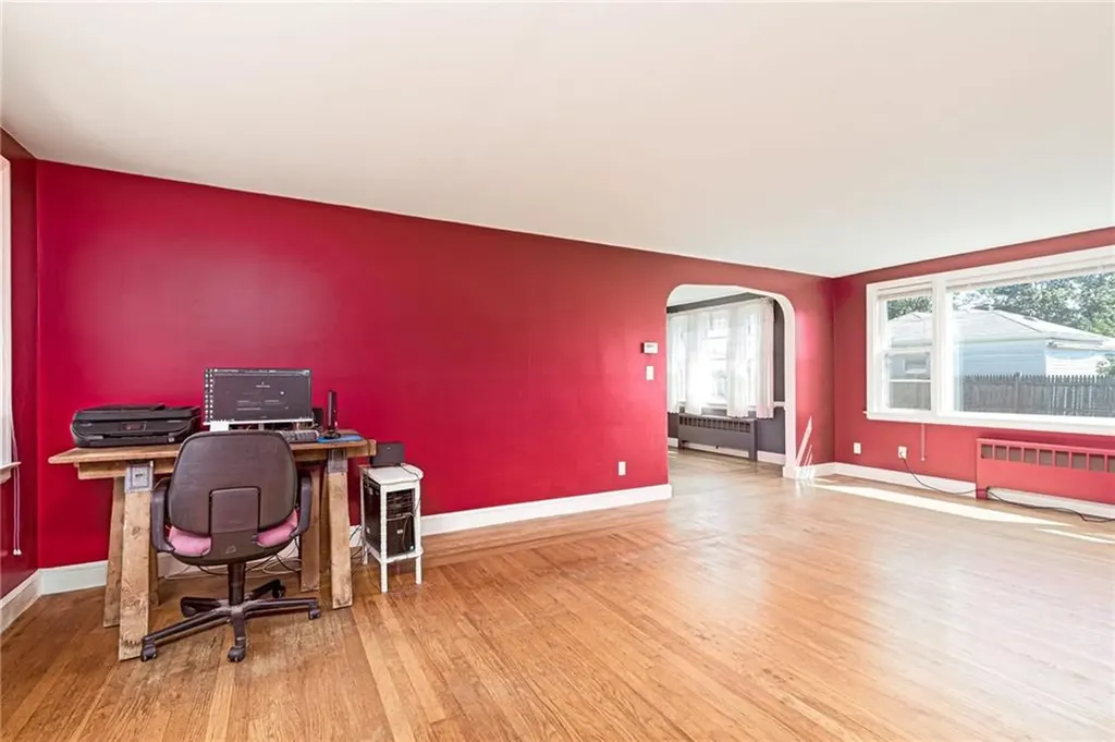 8 Somerset Road Cranston RI 02910