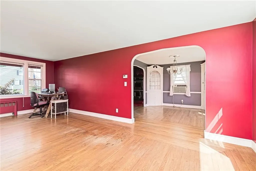 8 Somerset Road Cranston RI 02910