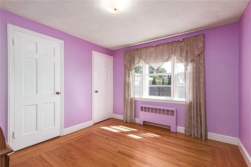 8 Somerset Road Cranston RI 02910