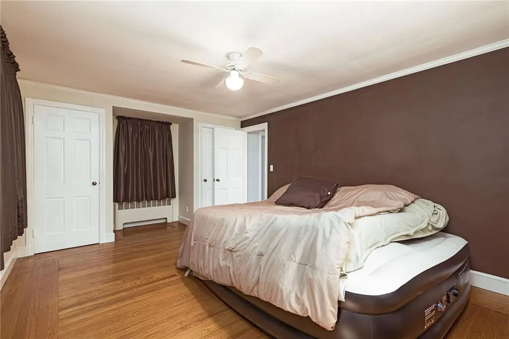 8 Somerset Road Cranston RI 02910