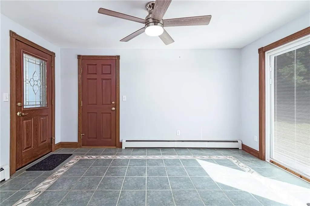 8 Somerset Road Cranston RI 02910