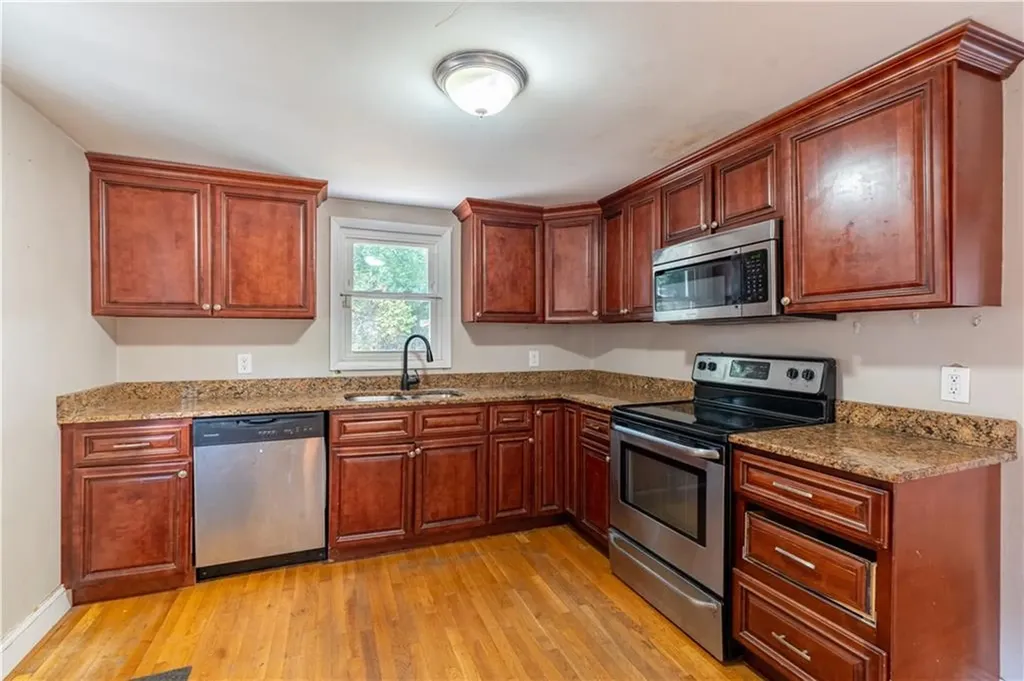 25 Patton Street Coventry RI 02816