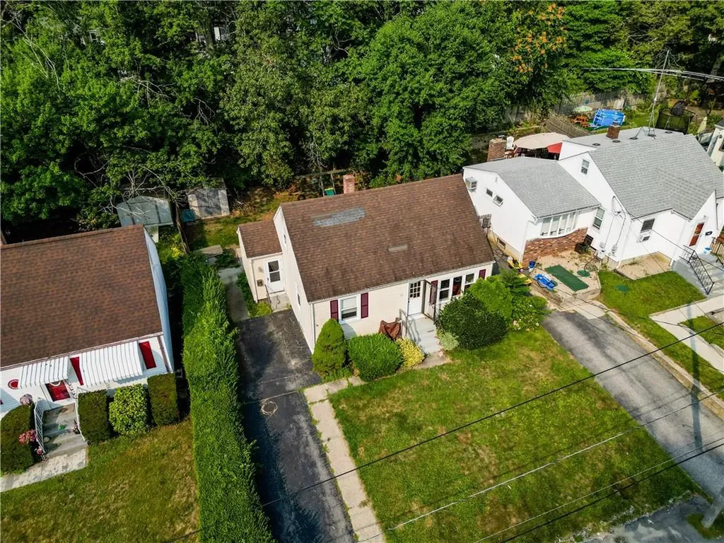 25 Patton Street Coventry RI 02816