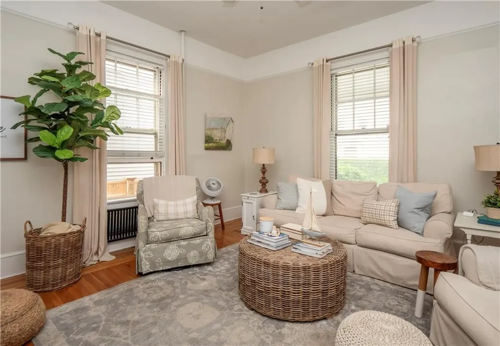 1 Pell Street Newport RI 02840