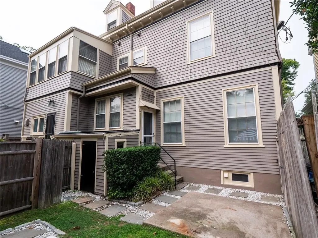 1 Pell Street Newport RI 02840