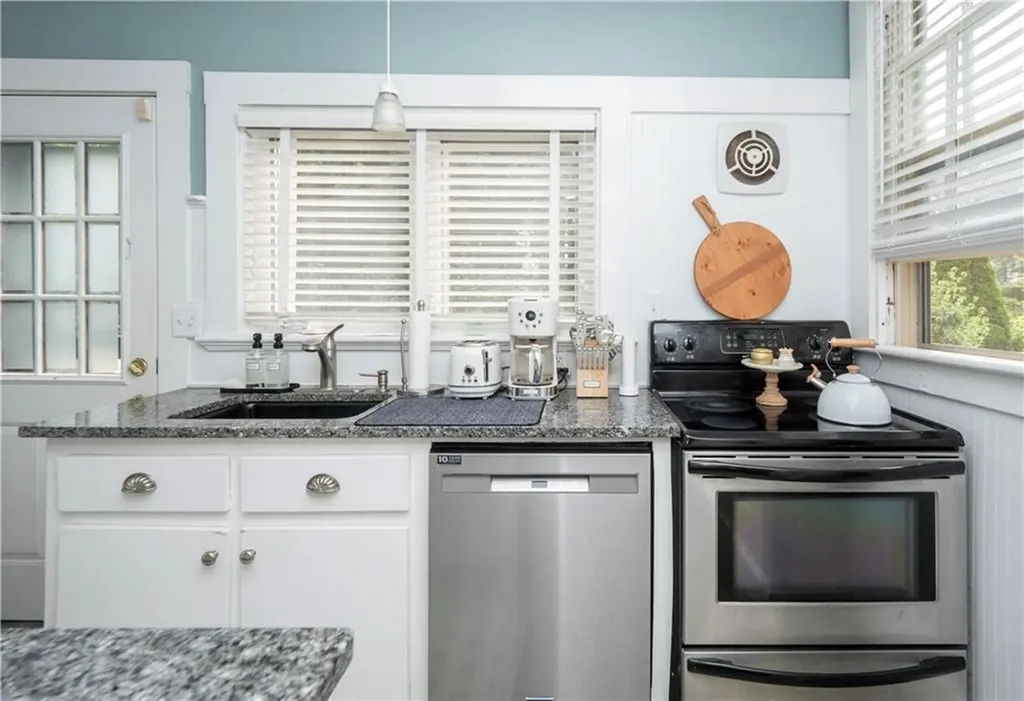 1 Pell Street Newport RI 02840