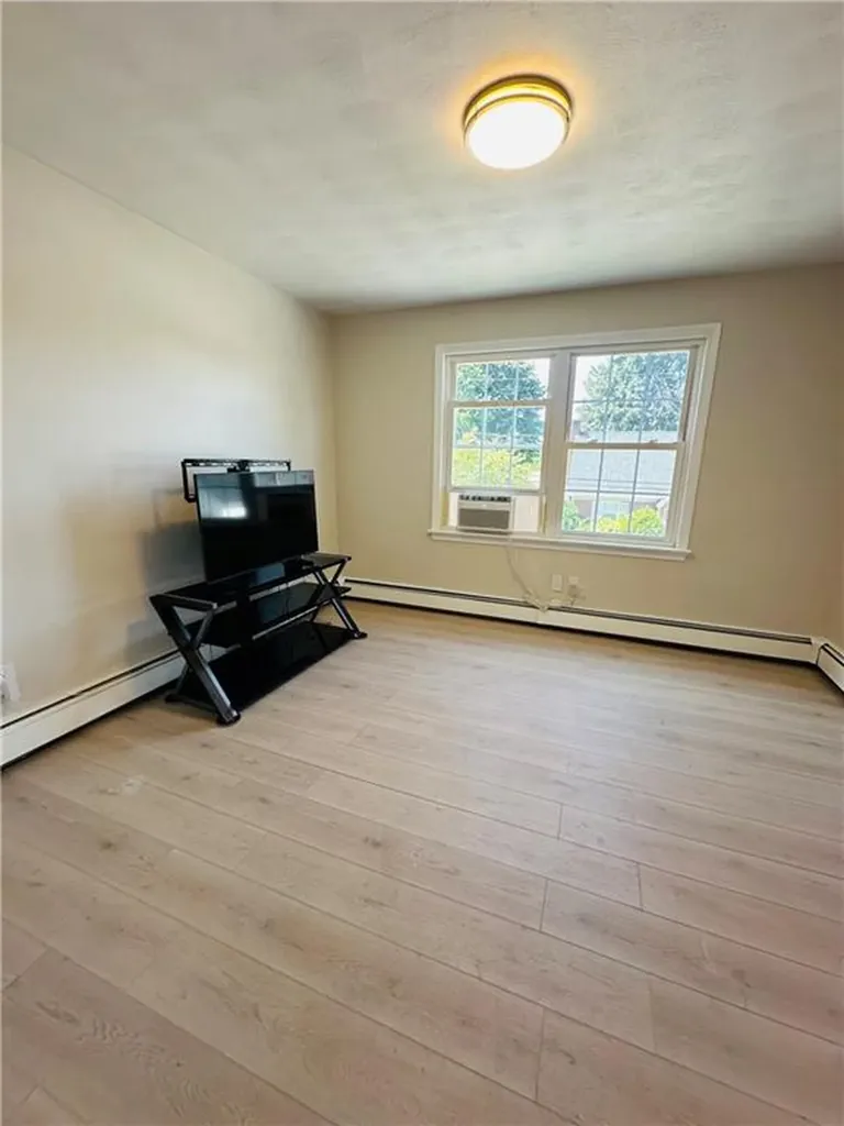 45 Hazael Street Providence RI 02908