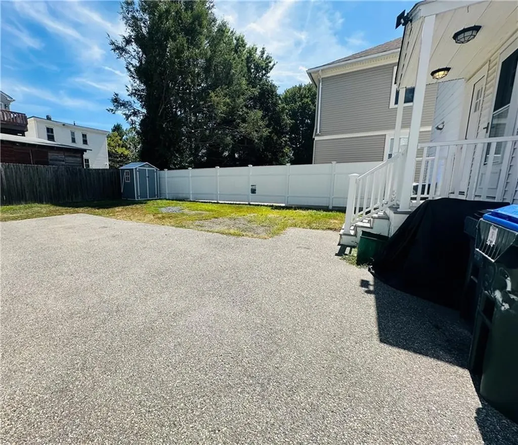 45 Hazael Street Providence RI 02908