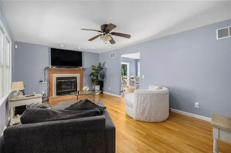 35 Provident Place Coventry RI 02816