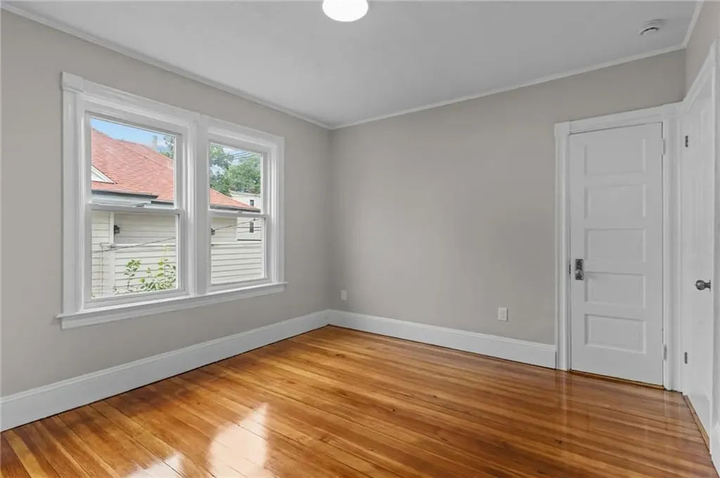382 Orms Street Providence RI 02908