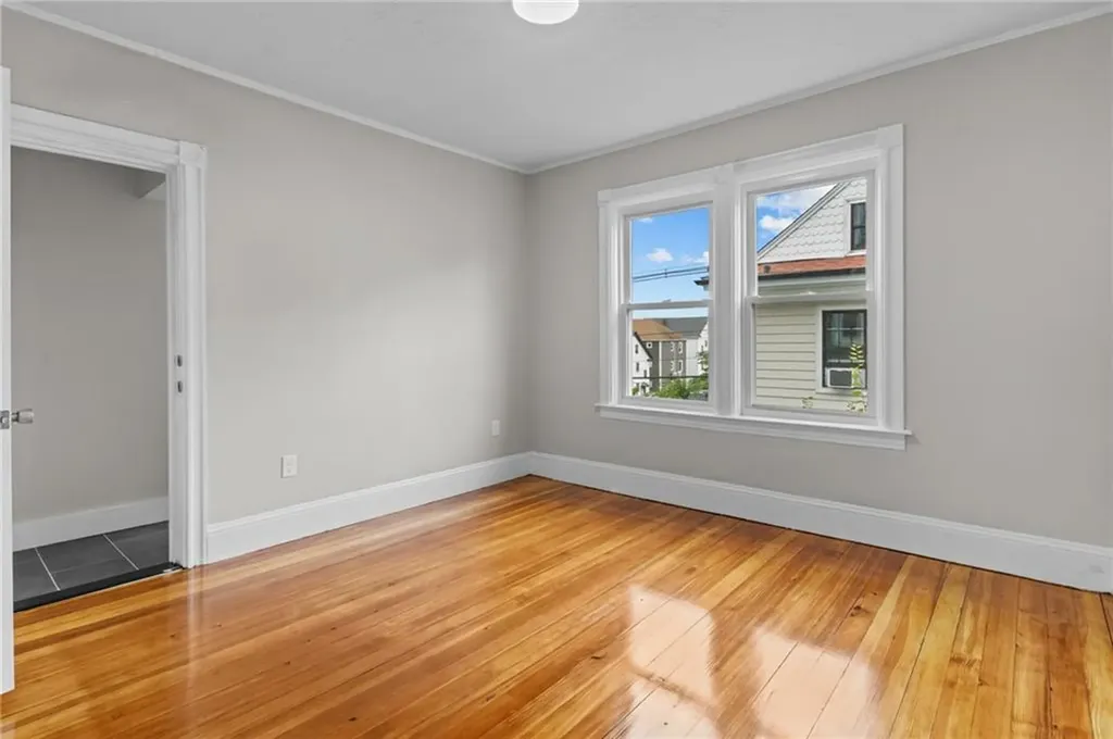 382 Orms Street Providence RI 02908