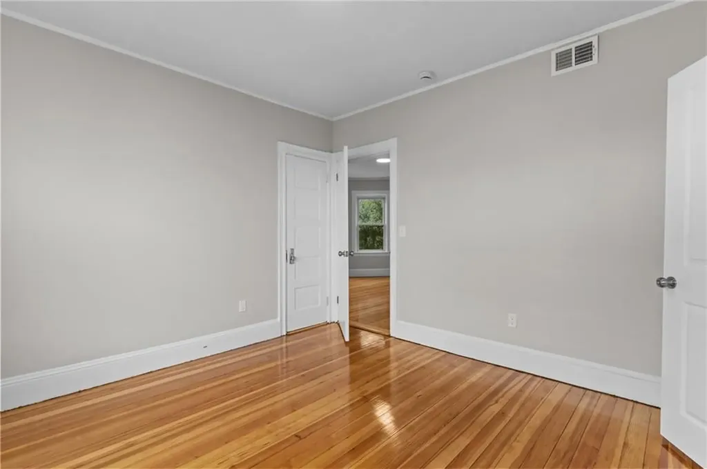 382 Orms Street Providence RI 02908