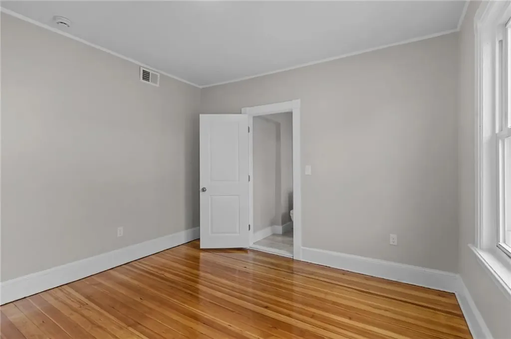 382 Orms Street Providence RI 02908
