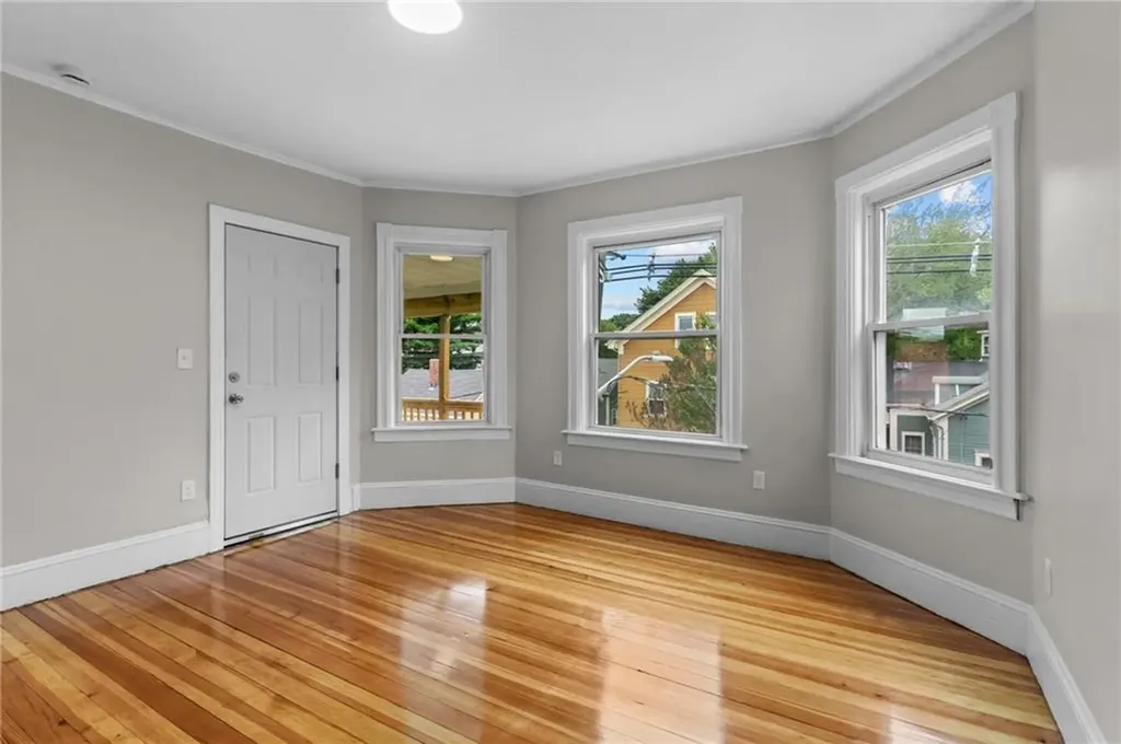 382 Orms Street Providence RI 02908