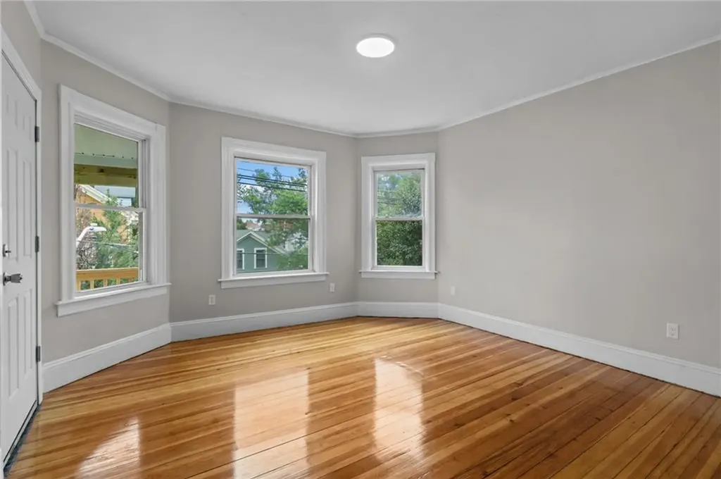 382 Orms Street Providence RI 02908