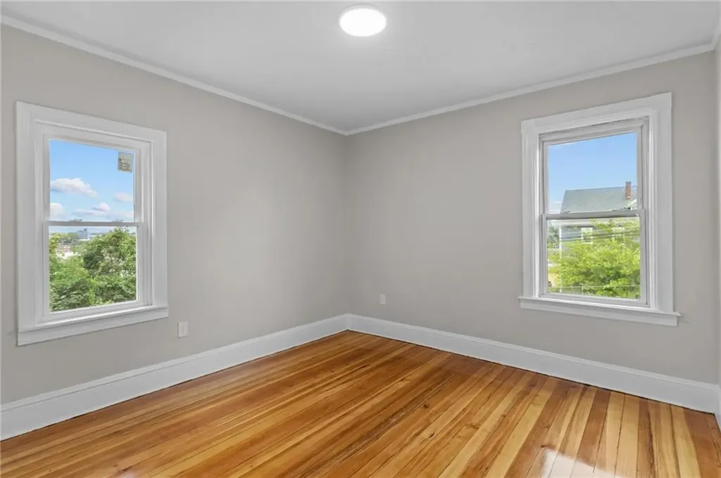 382 Orms Street Providence RI 02908