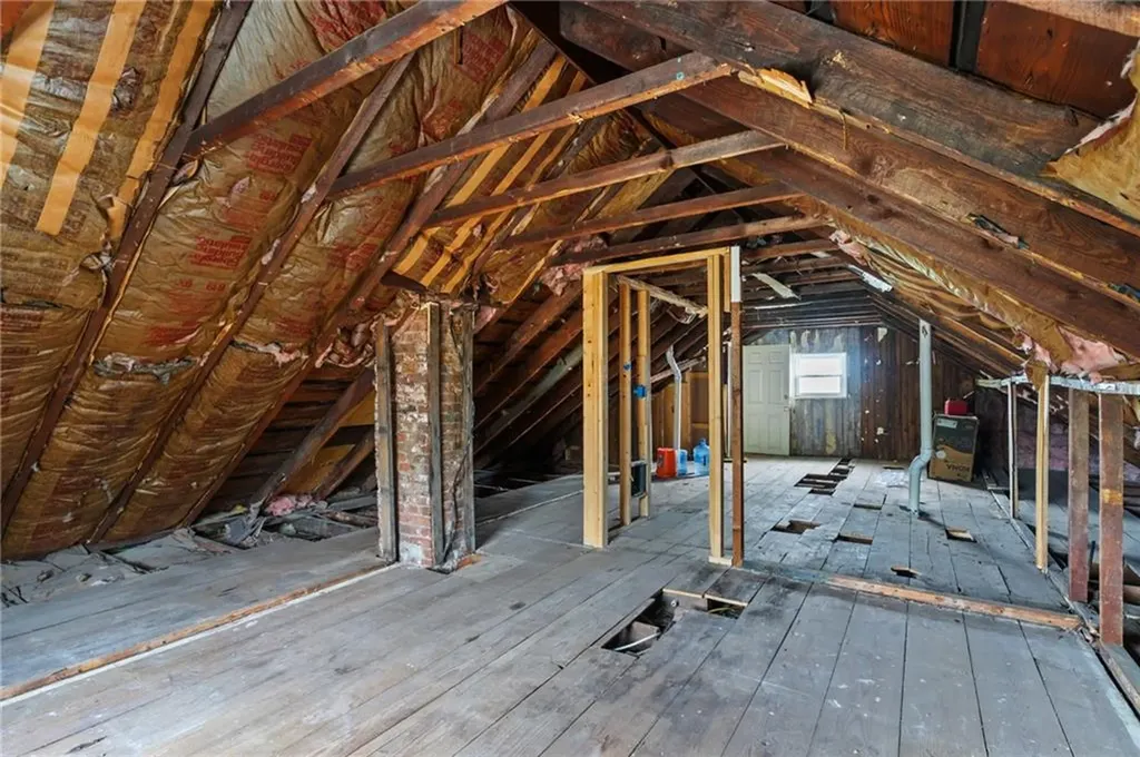382 Orms Street Providence RI 02908