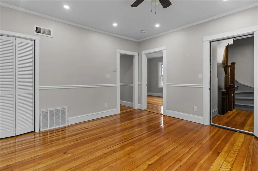 382 Orms Street Providence RI 02908