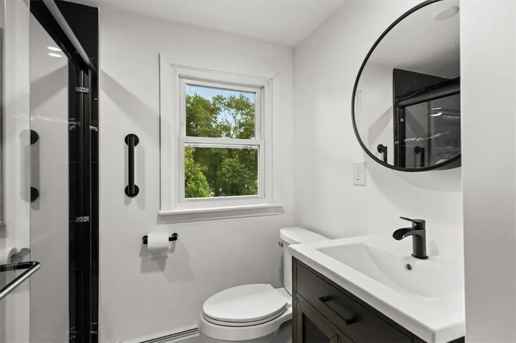 578 Woonasquatucket Avenue North Providence RI 02911