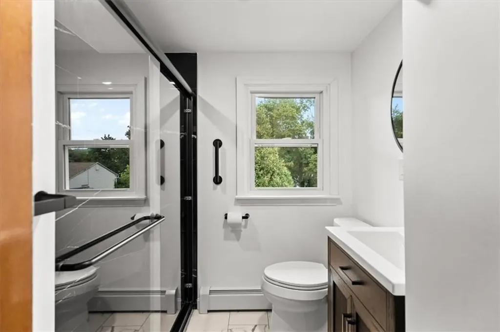 578 Woonasquatucket Avenue North Providence RI 02911