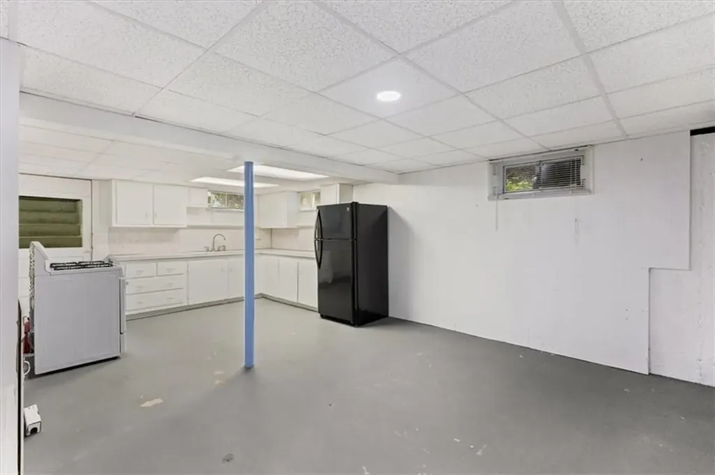 578 Woonasquatucket Avenue North Providence RI 02911