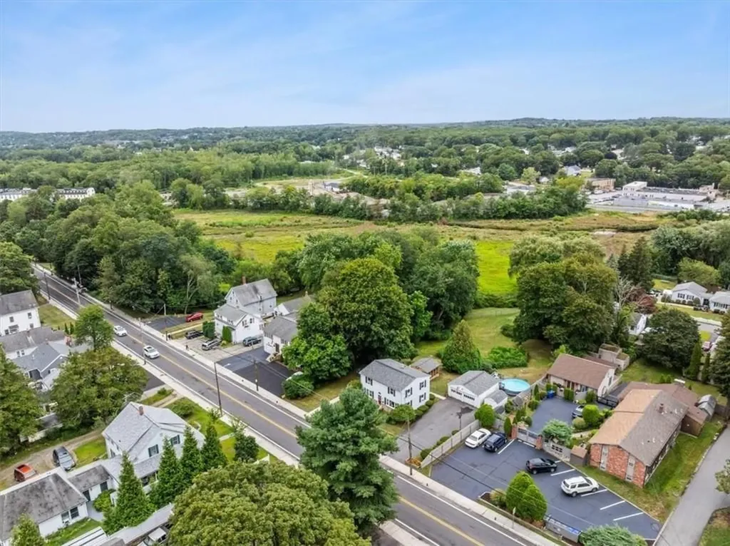 578 Woonasquatucket Avenue North Providence RI 02911