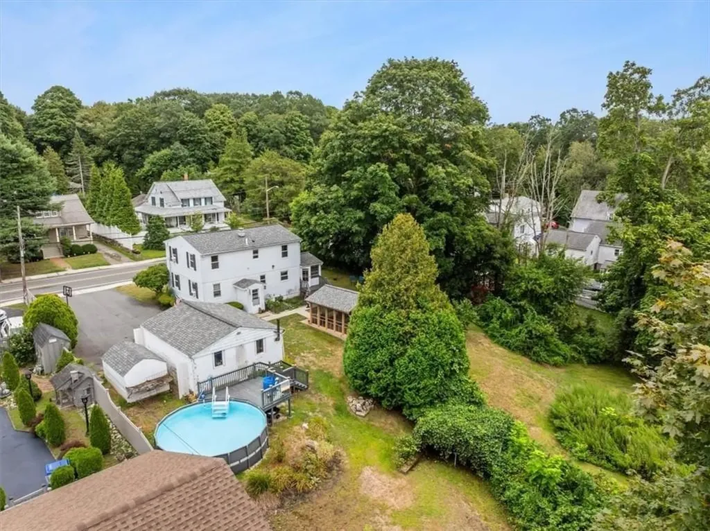 578 Woonasquatucket Avenue North Providence RI 02911