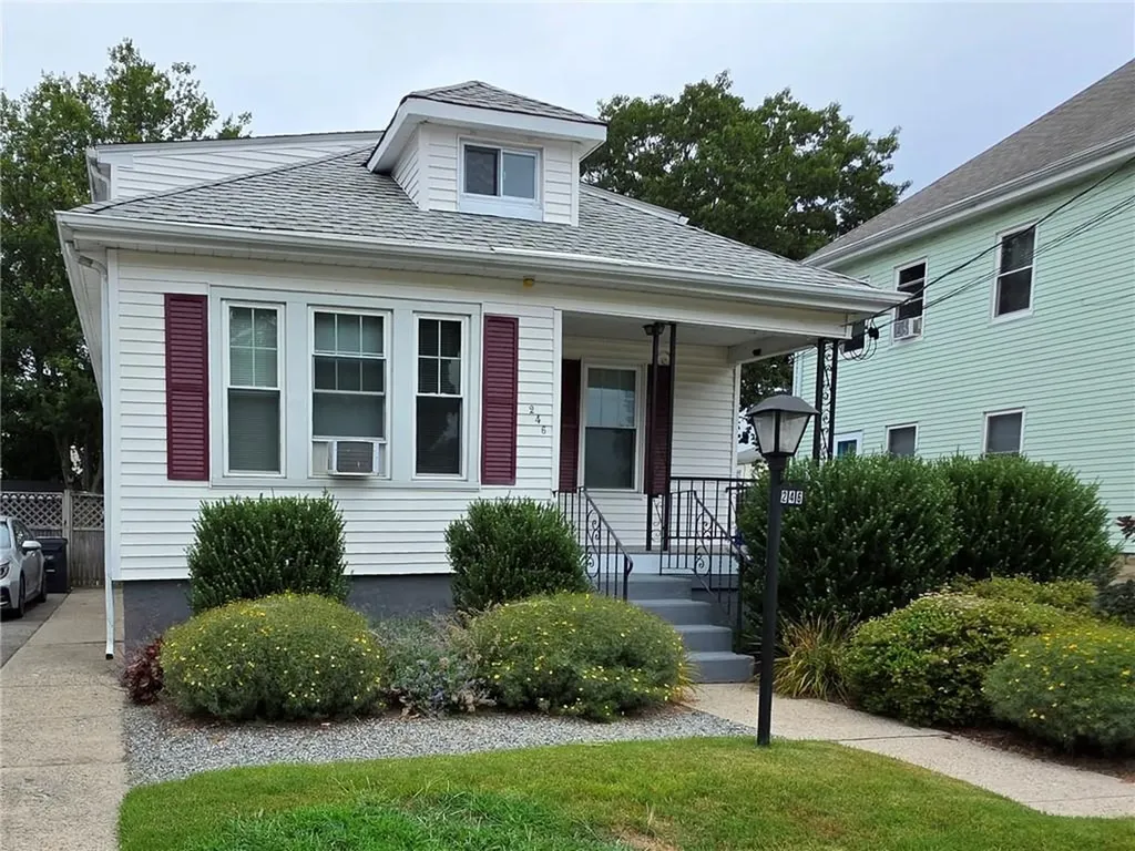 246 Vine Street Pawtucket RI 02861