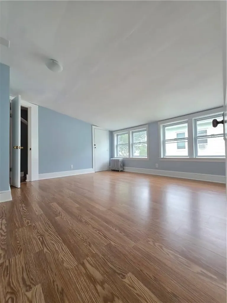 246 Vine Street Pawtucket RI 02861
