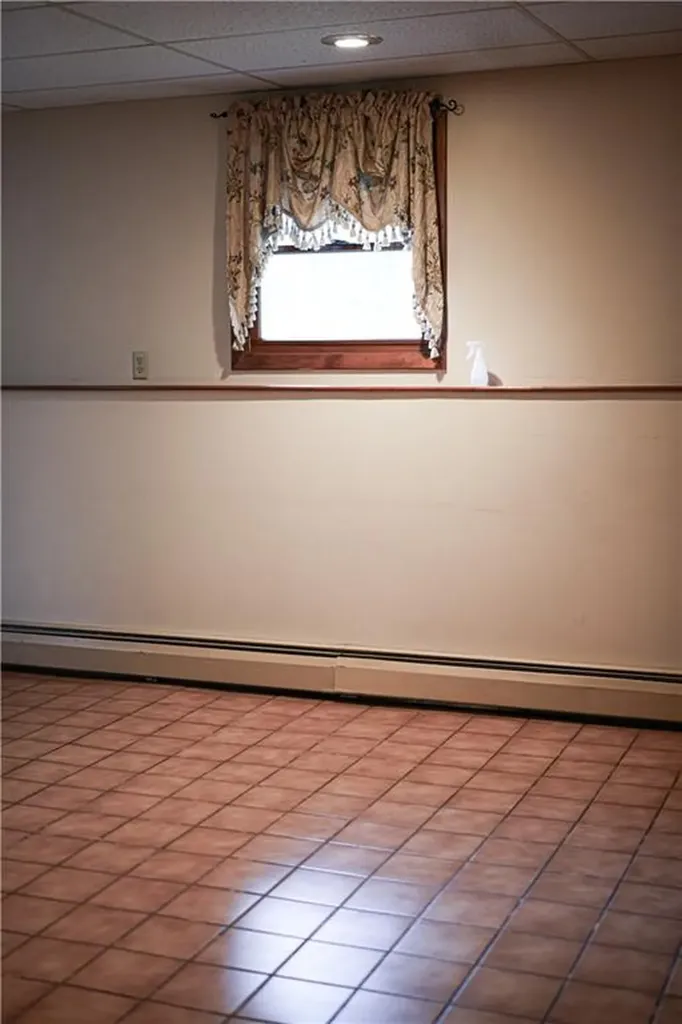 176 Sumner Avenue Warwick RI 02888