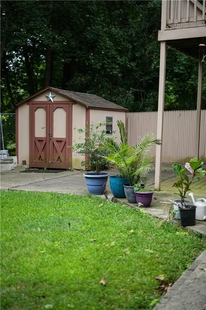 176 Sumner Avenue Warwick RI 02888