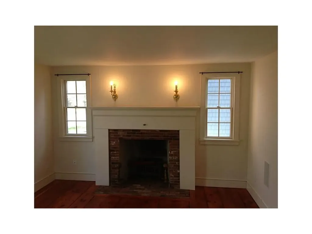 57 Dewolf Avenue Bristol RI 02809