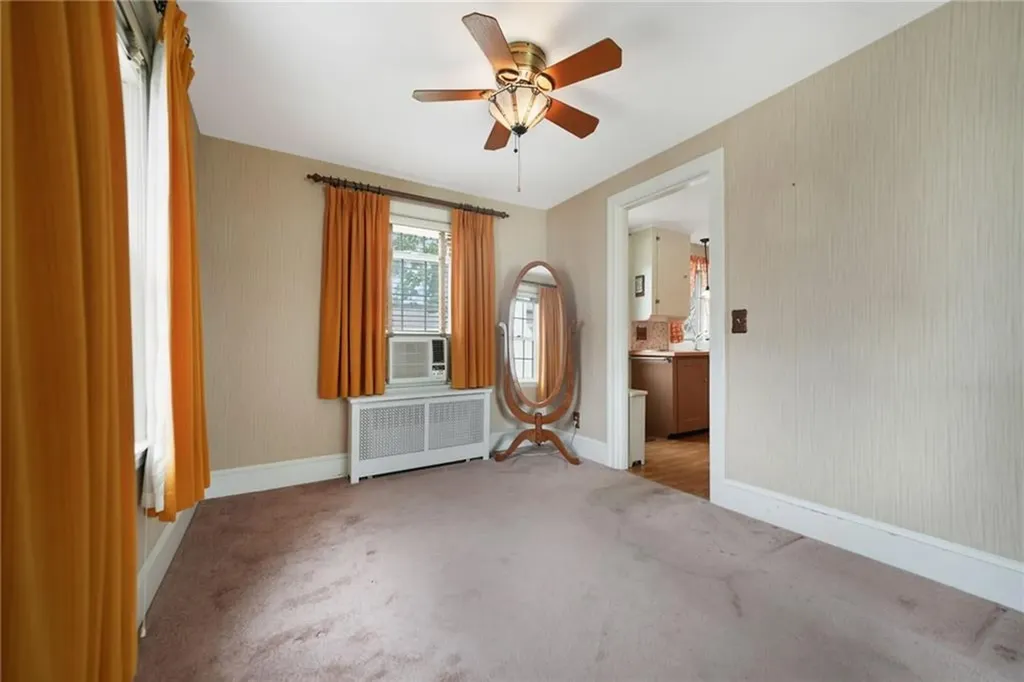 156 Whittier Road Pawtucket RI 02861