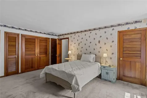 105 Newell Drive Cumberland RI 02864