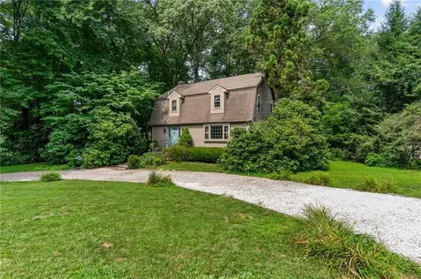 105 Newell Drive Cumberland RI 02864