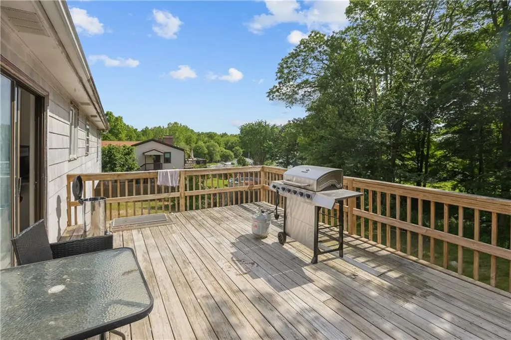 65 Carpenter Drive Johnston RI 02919