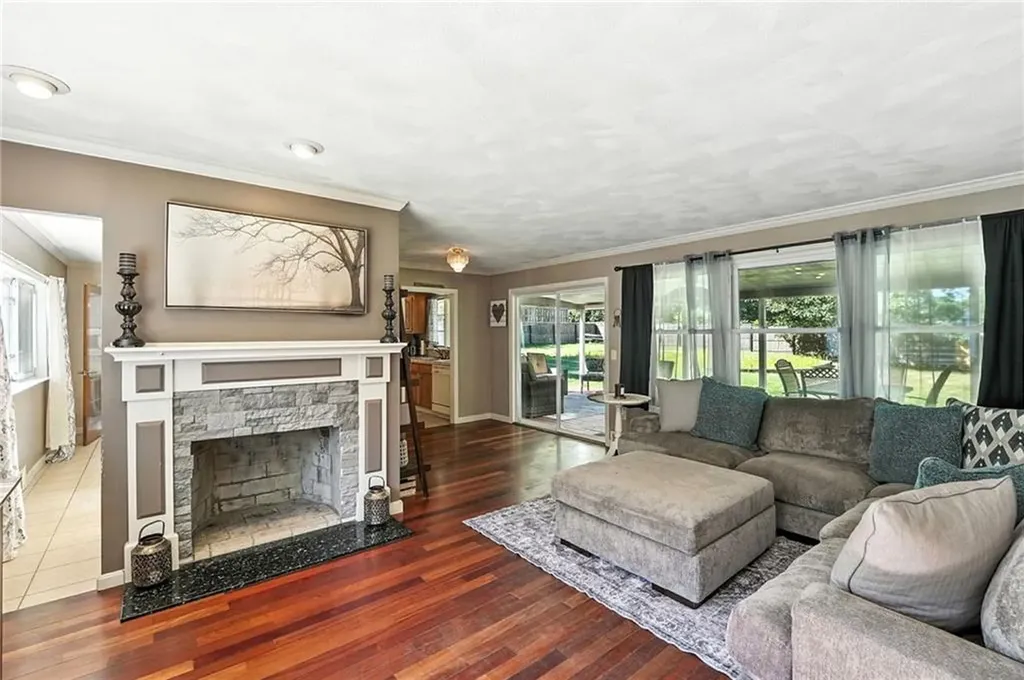 3444 Diamond Hill Road Cumberland RI 02864