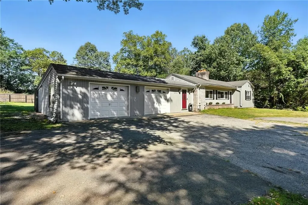 3444 Diamond Hill Road Cumberland RI 02864
