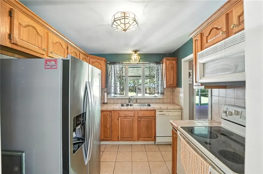 3444 Diamond Hill Road Cumberland RI 02864