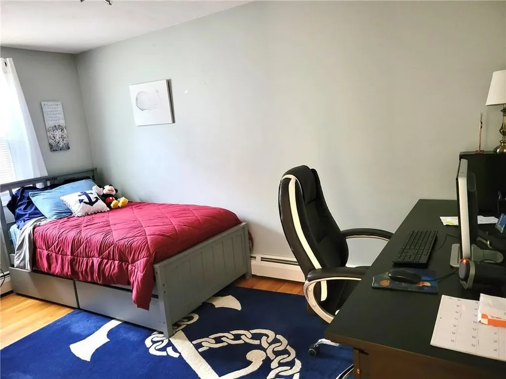 22 Camelot Circle Johnston RI 02919