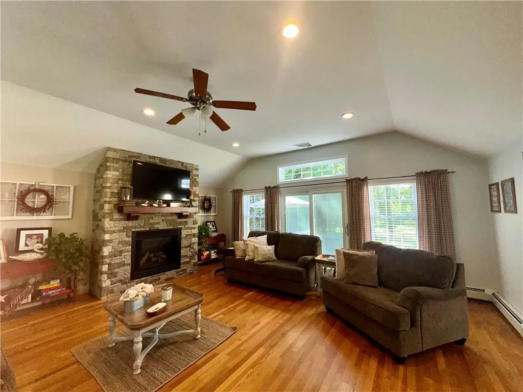 79 Newell Drive Cumberland RI 02864